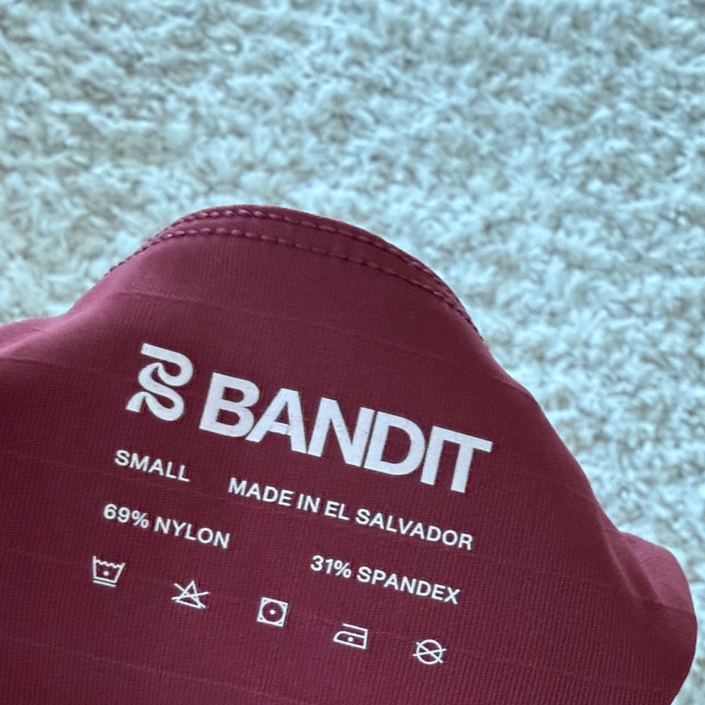 Bandit Running Women's Gridlock Burgundy Sports Bra - Picture 6 of 7